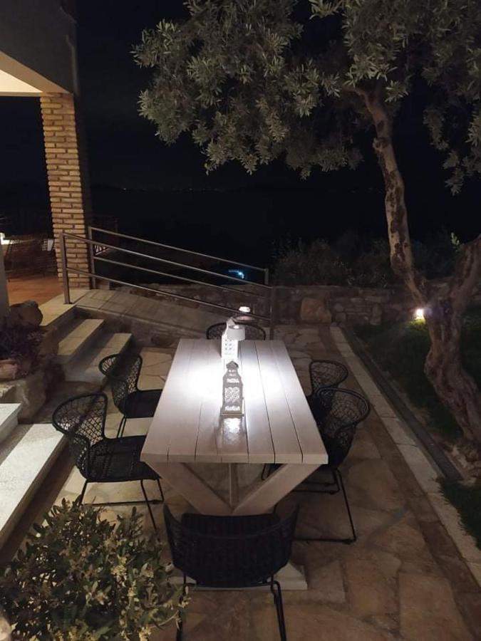 Yialasi Hotel Epidaurus Eksteriør billede
